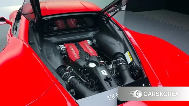 Ferrari 488 GTB id 3270456 из Кореи 16