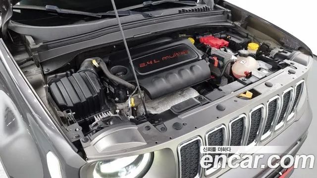 Jeep Renegade id 2911215 из Кореи 16