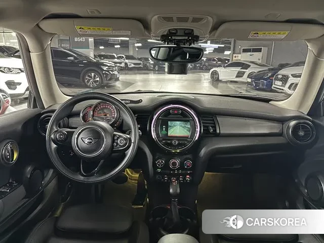 Mini Cooper S id 3270172 из Кореи 16