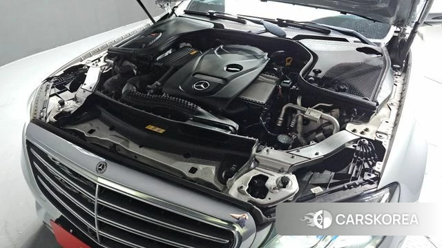 Mercedes-Benz E-Class W213 id 4384613 из Кореи 29