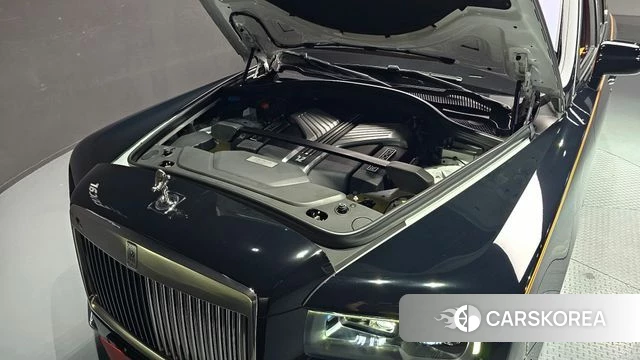 Rolls-Royce Cullinan id 4389029 из Кореи 28