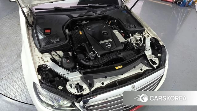 Mercedes-Benz E-Class W213 id 4536338 из Кореи 31