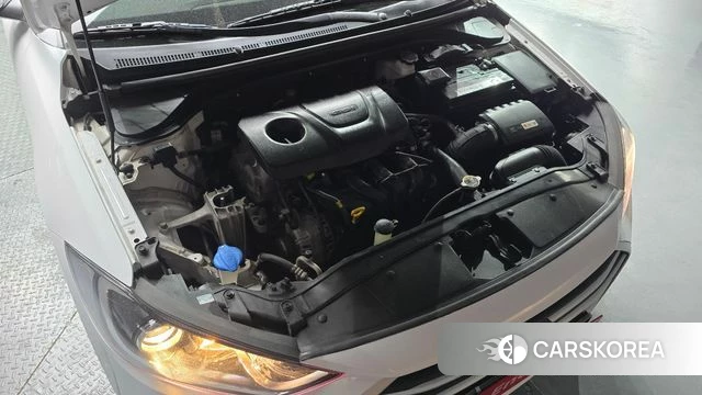 Hyundai Avante AD id 4225757 из Кореи 16