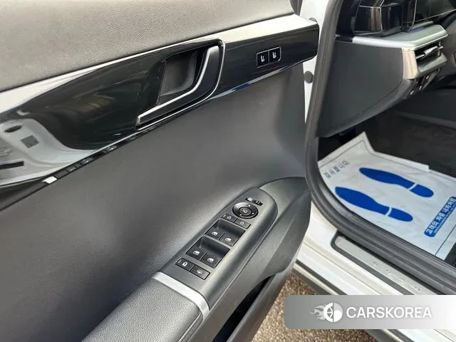 Hyundai Grandeur (GN7) id 3596734 из Кореи 11