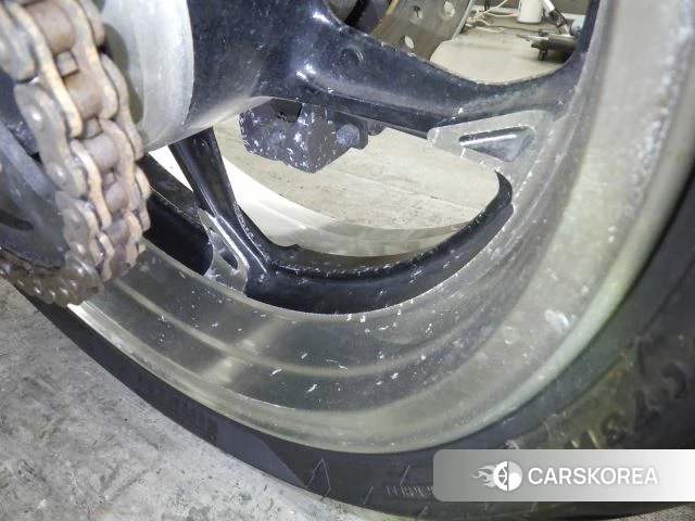 Kawasaki Z1000 id 3949252 из Японии 30