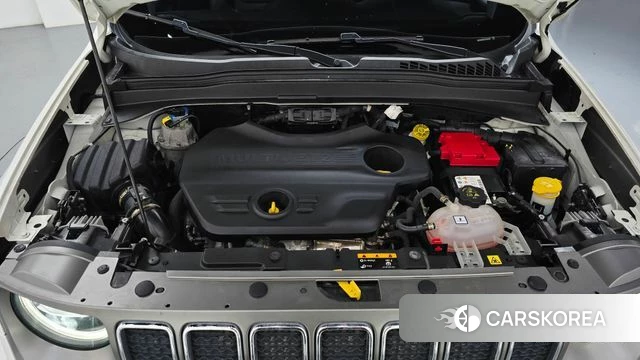 Jeep Renegade id 4647241 из Кореи 27