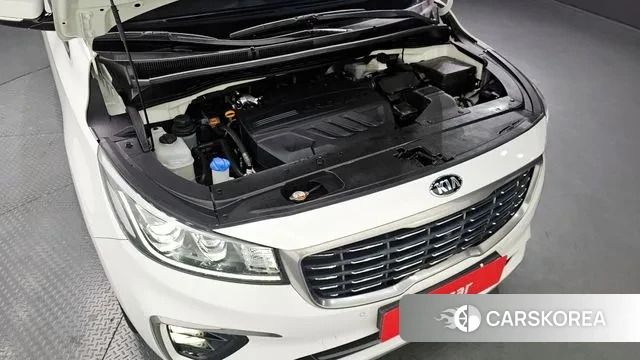 Kia The New Carnival id 3514738 из Кореи 16