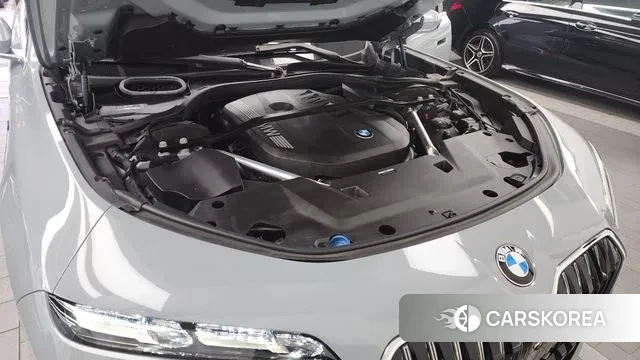 BMW 7 Series (G70) id 3410619 из Кореи 16