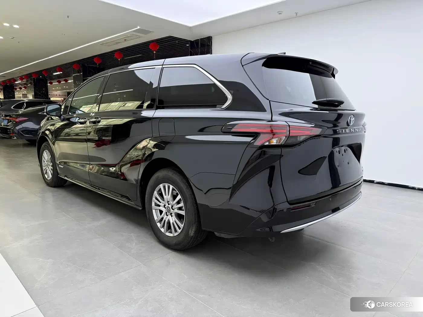 Toyota Sienna id 4629620 из Китая 14