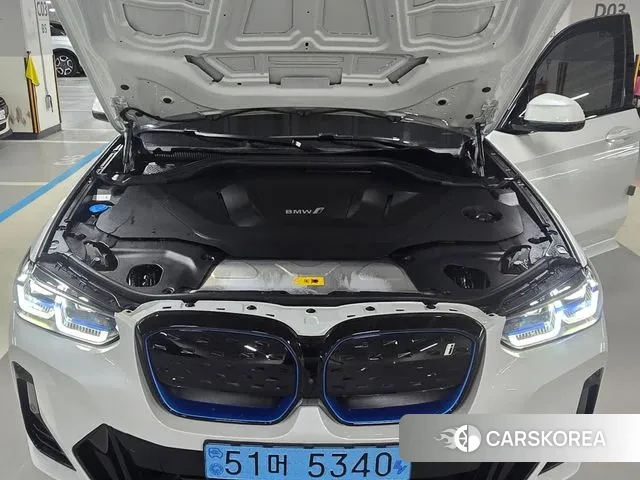 BMW iX3 id 3359931 из Кореи 16