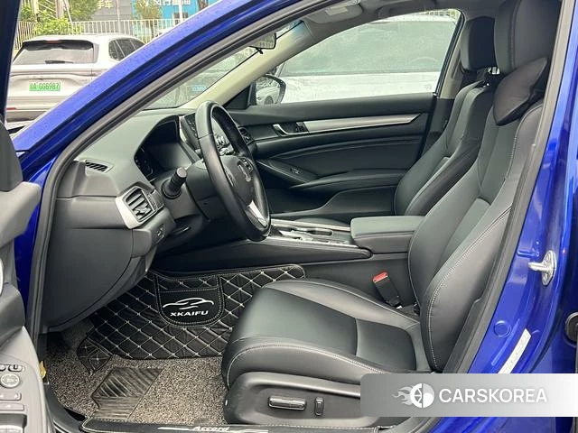 Honda Accord id 4290588 из Китая 15