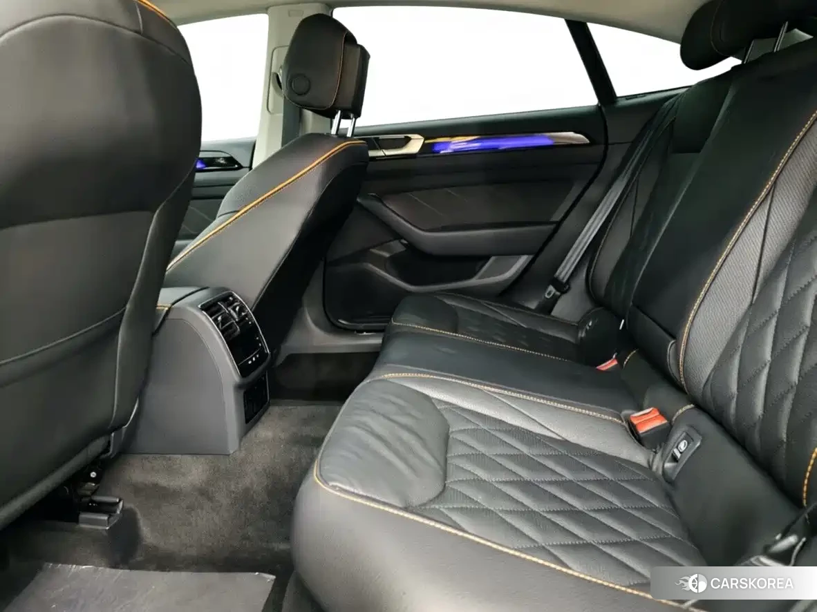 Volkswagen Arteon (CC) 2023 Silver/gray из Китая, фото 6