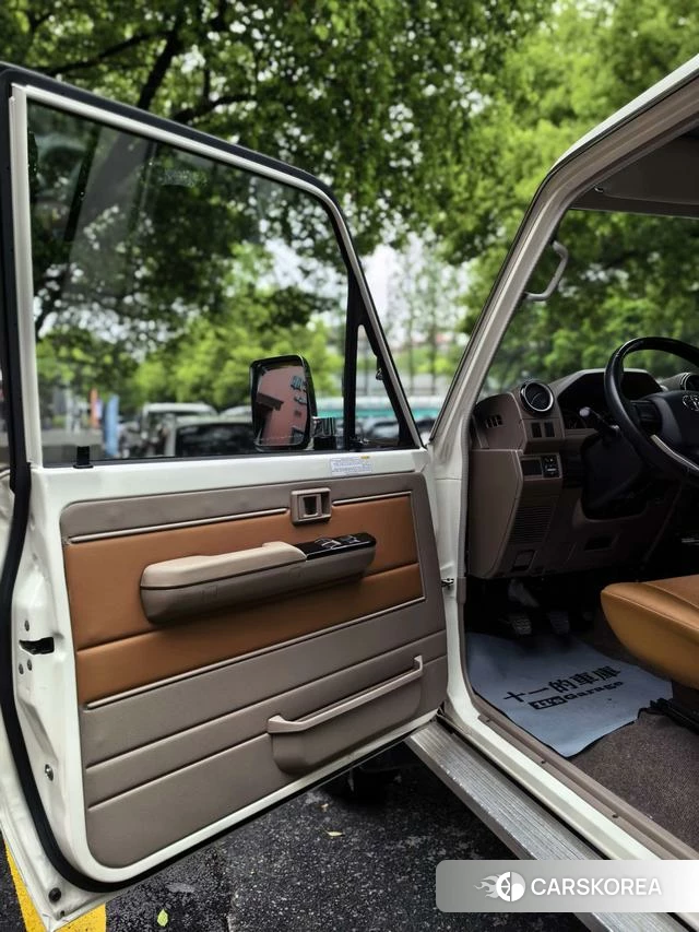 Toyota Land Cruiser (imported) 2025 Белый из Китая, фото 6