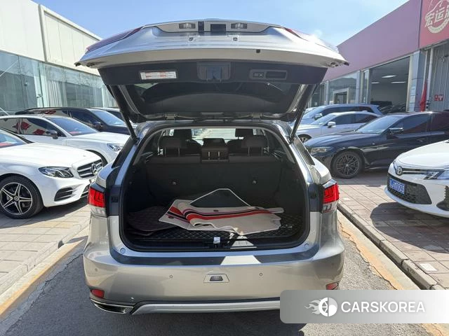 Lexus RX id 4272468 из Китая 14