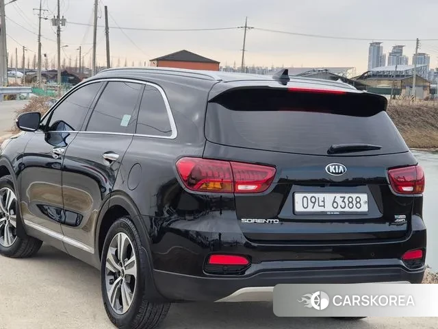 Kia The New Sorento id 3583612 из Кореи 16