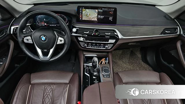 BMW 5 Series (G30) id 3898019 из Кореи 16