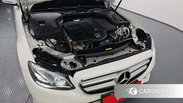 Mercedes-Benz E-Class W213 id 3692942 из Кореи 16