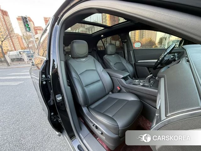 Cadillac XT4 id 4212764 из Китая 25