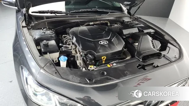 Hyundai Grandeur IG id 3772996 из Кореи 16