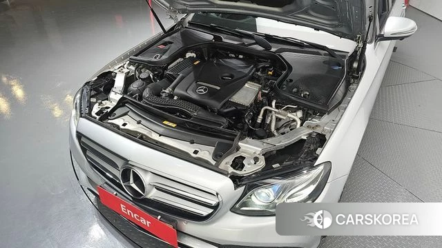 Mercedes-Benz E-Class W213 id 4269326 из Кореи 28