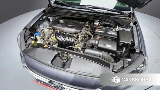 Hyundai Avante AD id 3499954 из Кореи 16