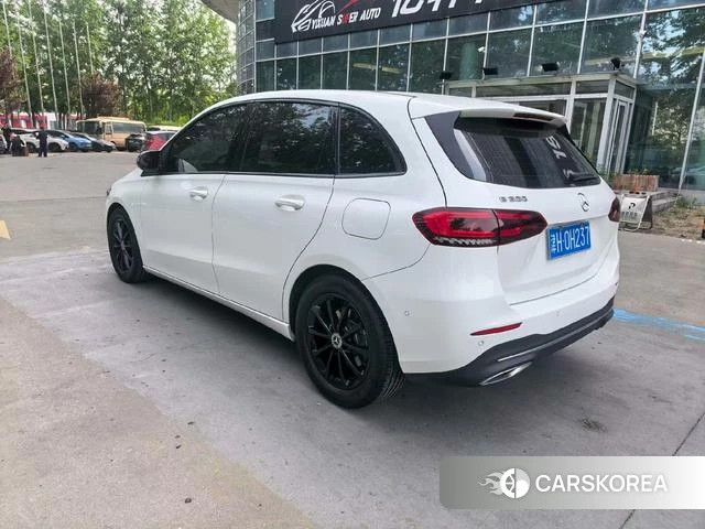 Mercedes-Benz Class B 2022 Белый из Китая, фото 6