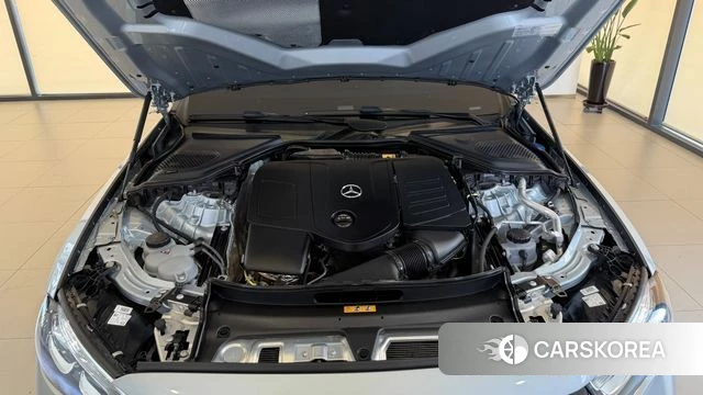 Mercedes-Benz E-Class W214 id 4394448 из Кореи 13