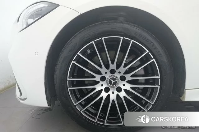Mercedes-Benz Class C id 4264086 из Китая 20