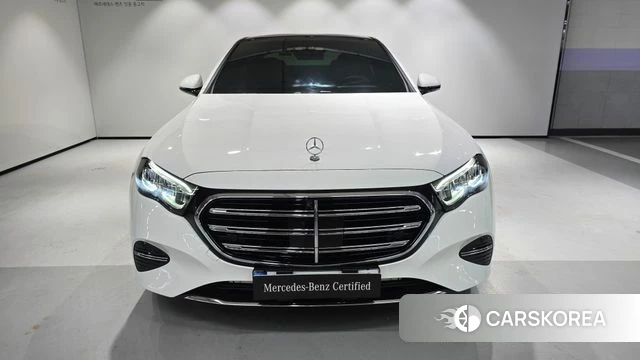Mercedes-Benz E-Class W214 id 4381046 из Кореи 16