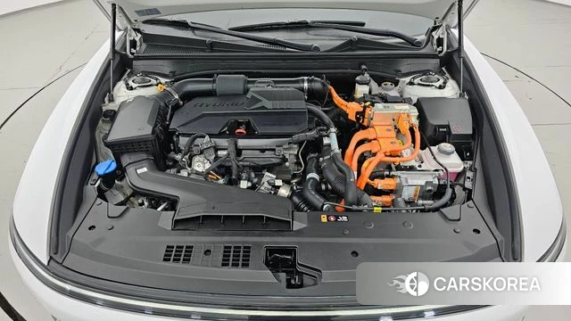 Hyundai Grandeur Hybrid (GN7) id 4432559 из Кореи 16