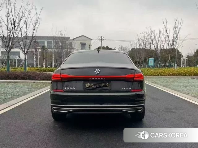 Volkswagen Passat 2022 Черный из Китая, фото 6