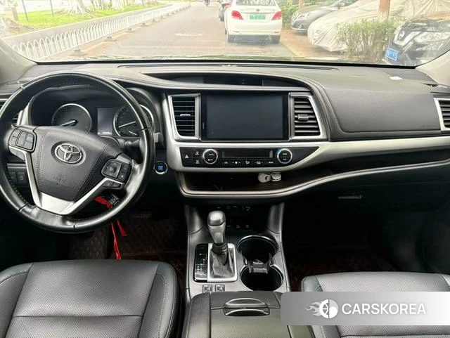 Toyota Highlander 2021 Черный из Китая, фото 6