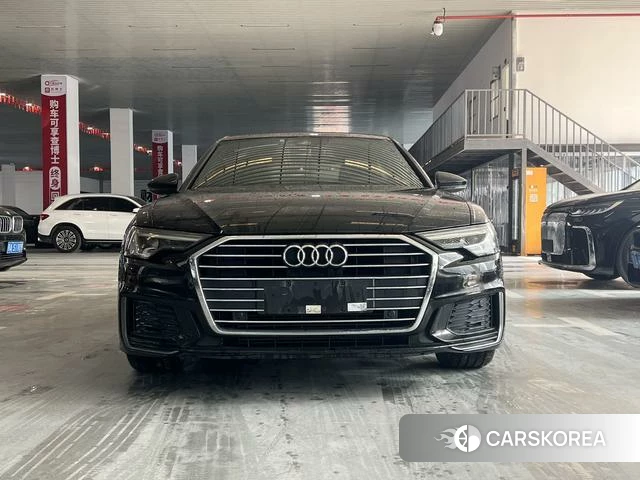Audi A6L id 4255841 из Китая 8