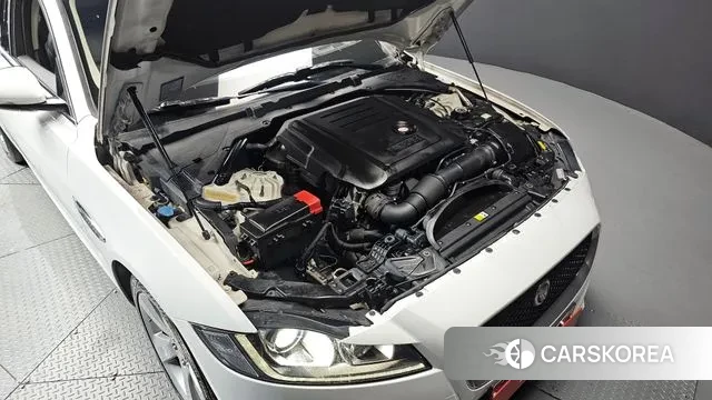 Jaguar XF (X260) id 3397070 из Кореи 16