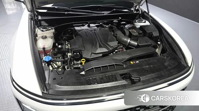 Hyundai Grandeur (GN7) id 4500386 из Кореи 30