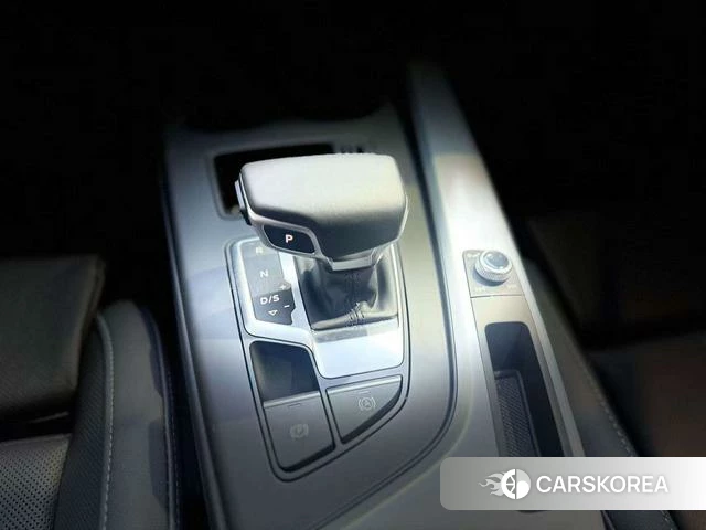 Audi A4L id 4301132 из Китая 15