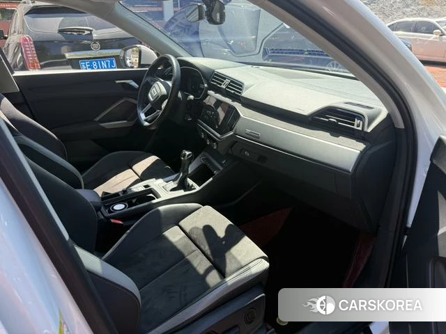 Audi Q3 2023 Белый из Китая, фото 6