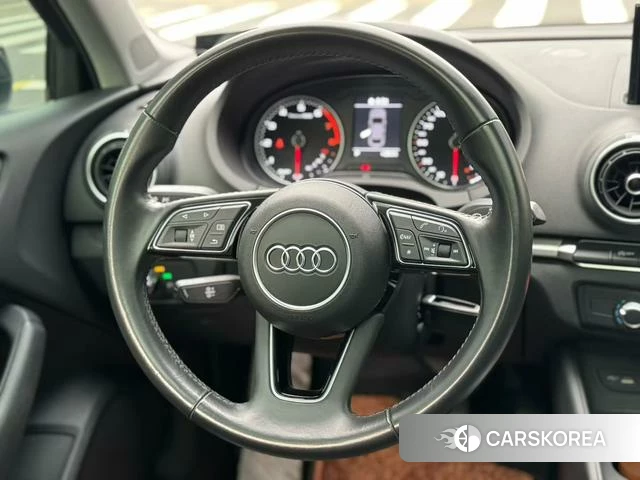 Audi A3 2020 Белый из Китая, фото 6
