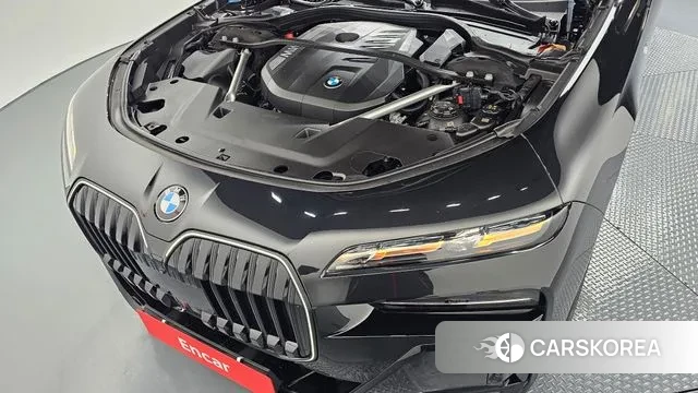 BMW 7 Series (G70) id 3437242 из Кореи 16