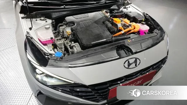 Hyundai Avante Hybrid (CN7) id 3273984 из Кореи 16