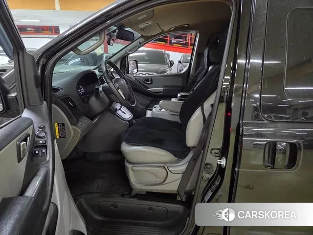 Hyundai The New Grand Starex id 3413008 из Кореи 16