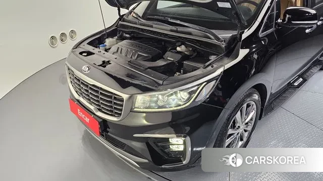 Kia The New Carnival id 3489878 из Кореи 16