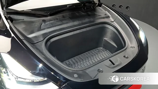 Tesla Model Y id 3301396 из Кореи 16