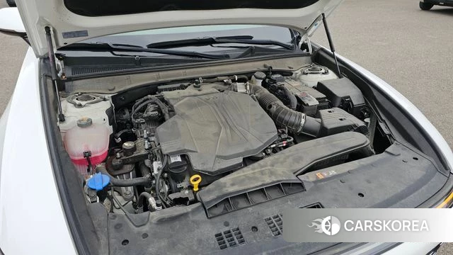 Hyundai Grandeur (GN7) id 3934279 из Кореи 16