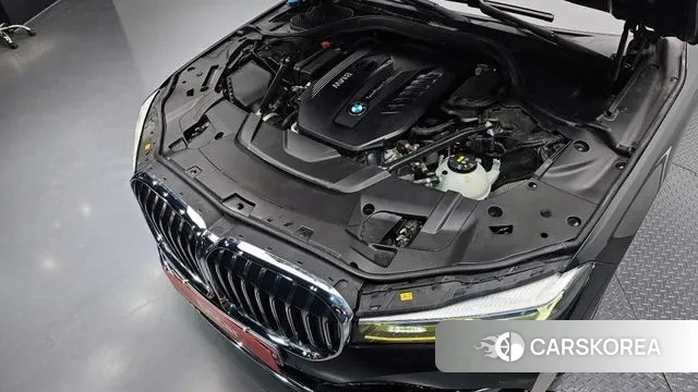 BMW 7 Series (G11) id 3646740 из Кореи 16