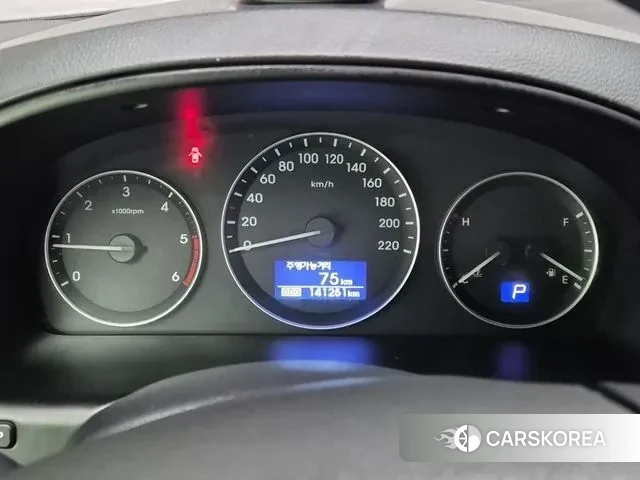 Hyundai The New Grand Starex id 3351201 из Кореи 13