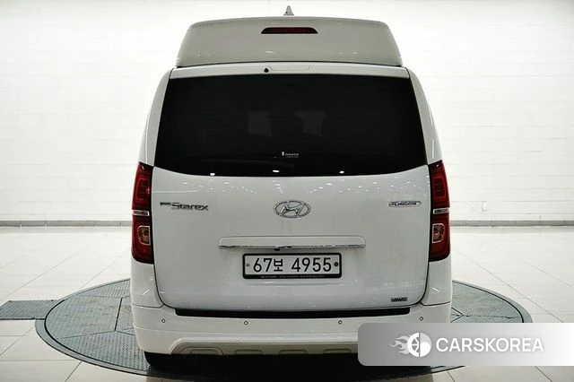 Hyundai The New Grand Starex id 4502292 из Кореи 16