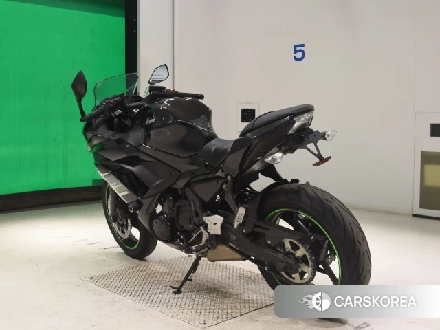 Kawasaki NINJA 650 id 4367930 из Японии 6
