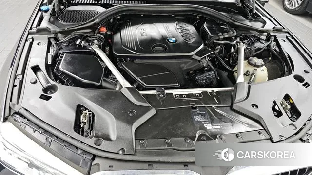 BMW 5 Series (G30) id 3773228 из Кореи 16