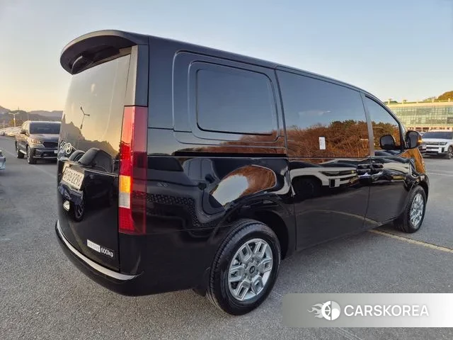 Hyundai Staria id 3585668 из Кореи 16